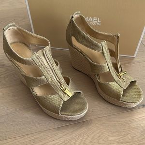 Michael Kors DAMITA WEDGE Women